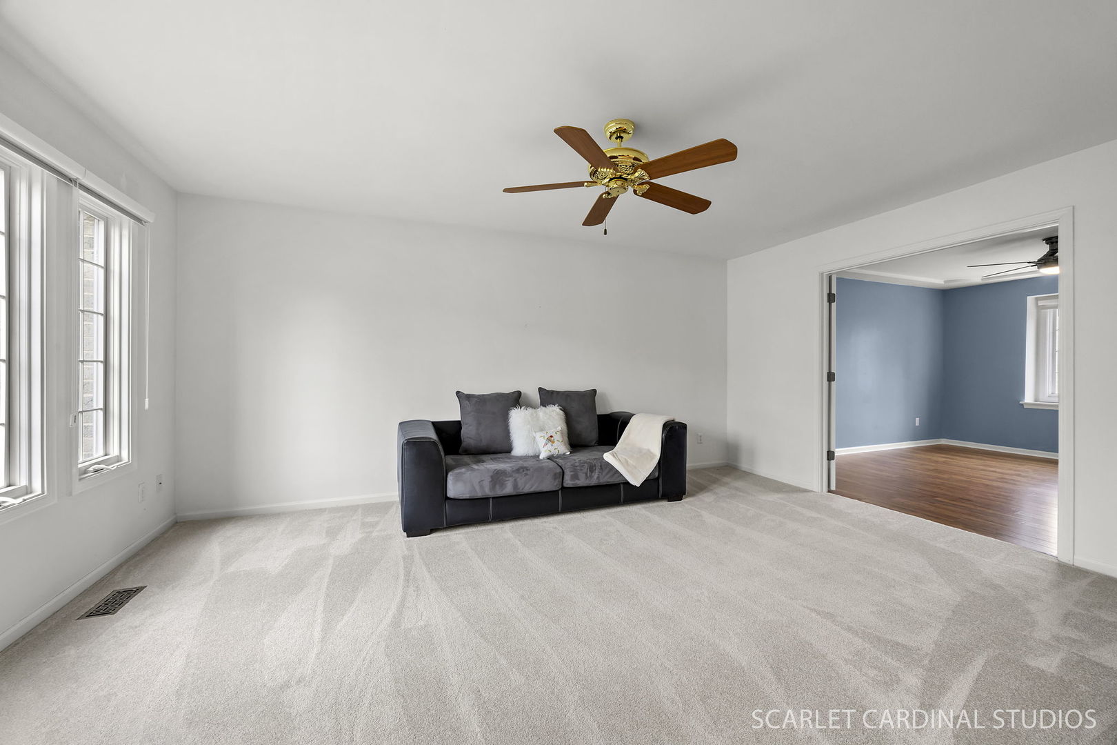 877 Elm Street, Sugar Grove, IL