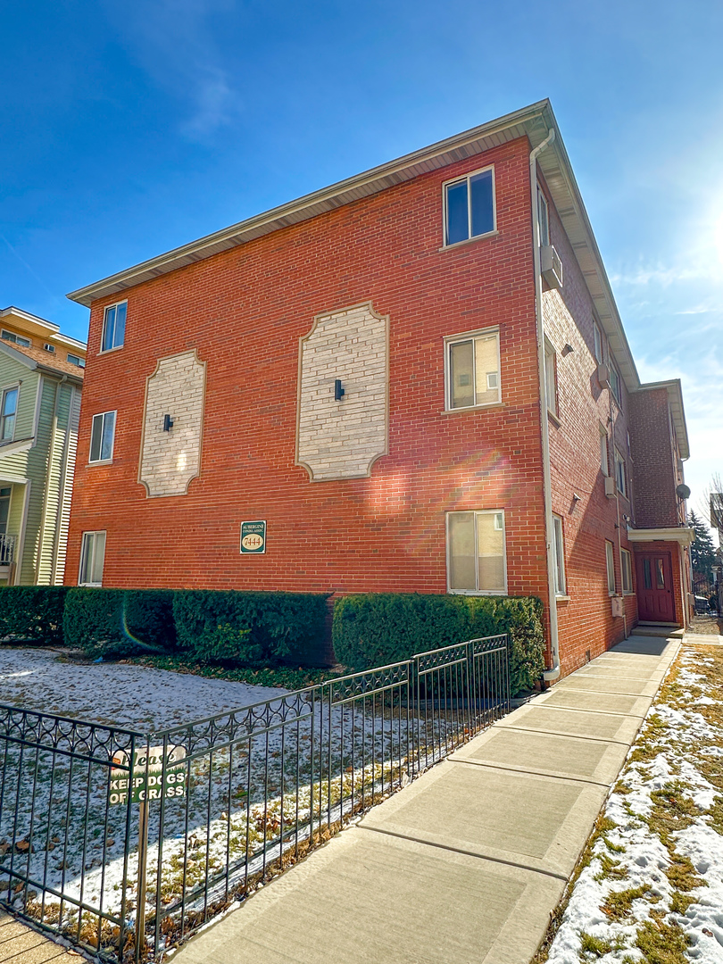 7444 Washington Street #5, Forest Park, IL
