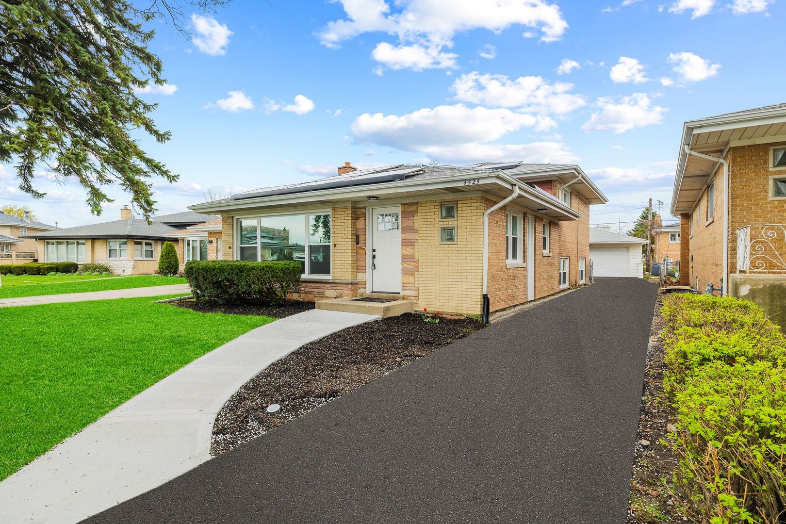 4525 N Plainfield Avenue, Norridge, IL