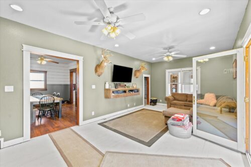 422 E 600 North Road, Buckley, IL