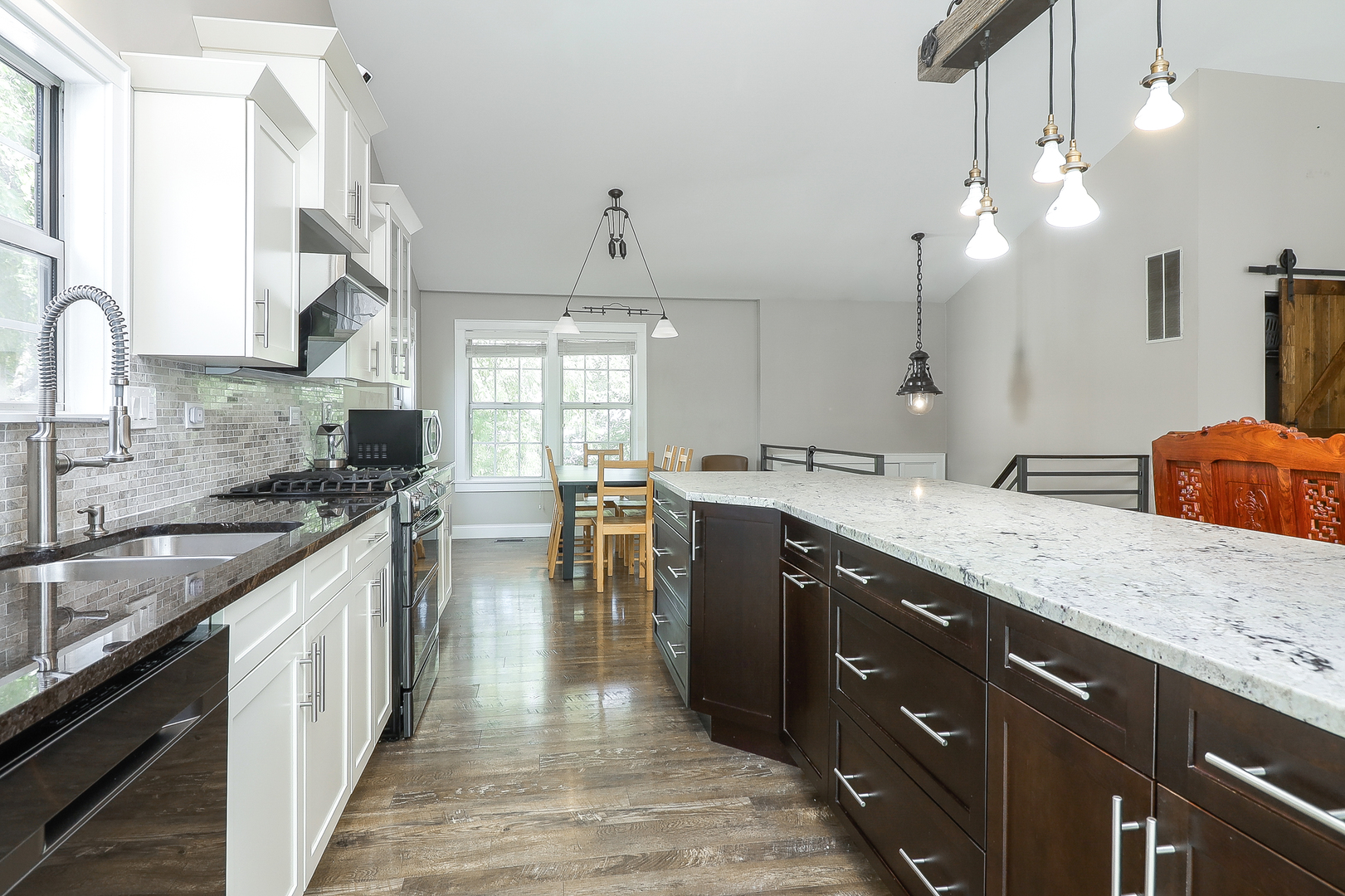 157 Wildberry Court, Aurora, IL