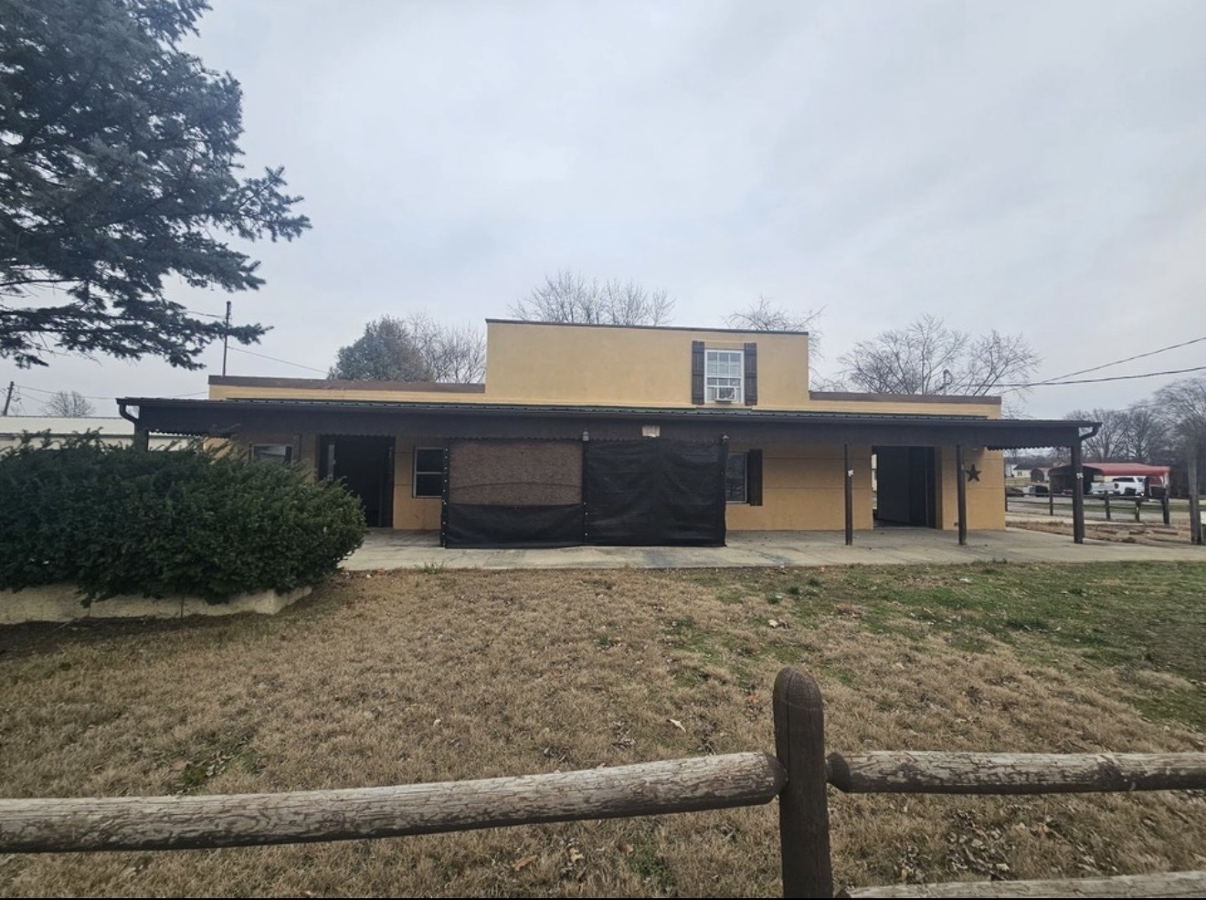 807 Broadway Street, Willisville, IL