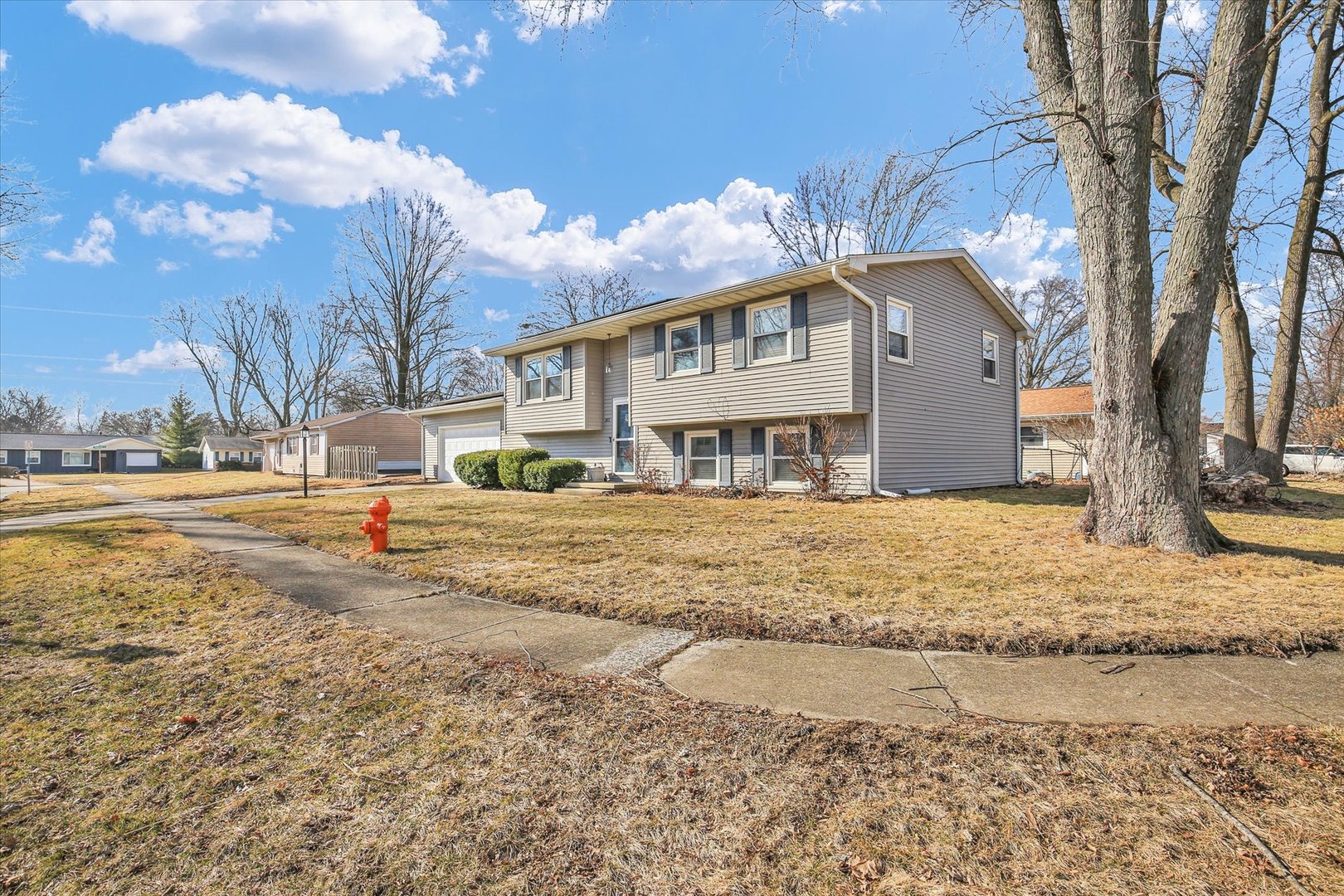 2401 Arden Drive, Champaign, IL