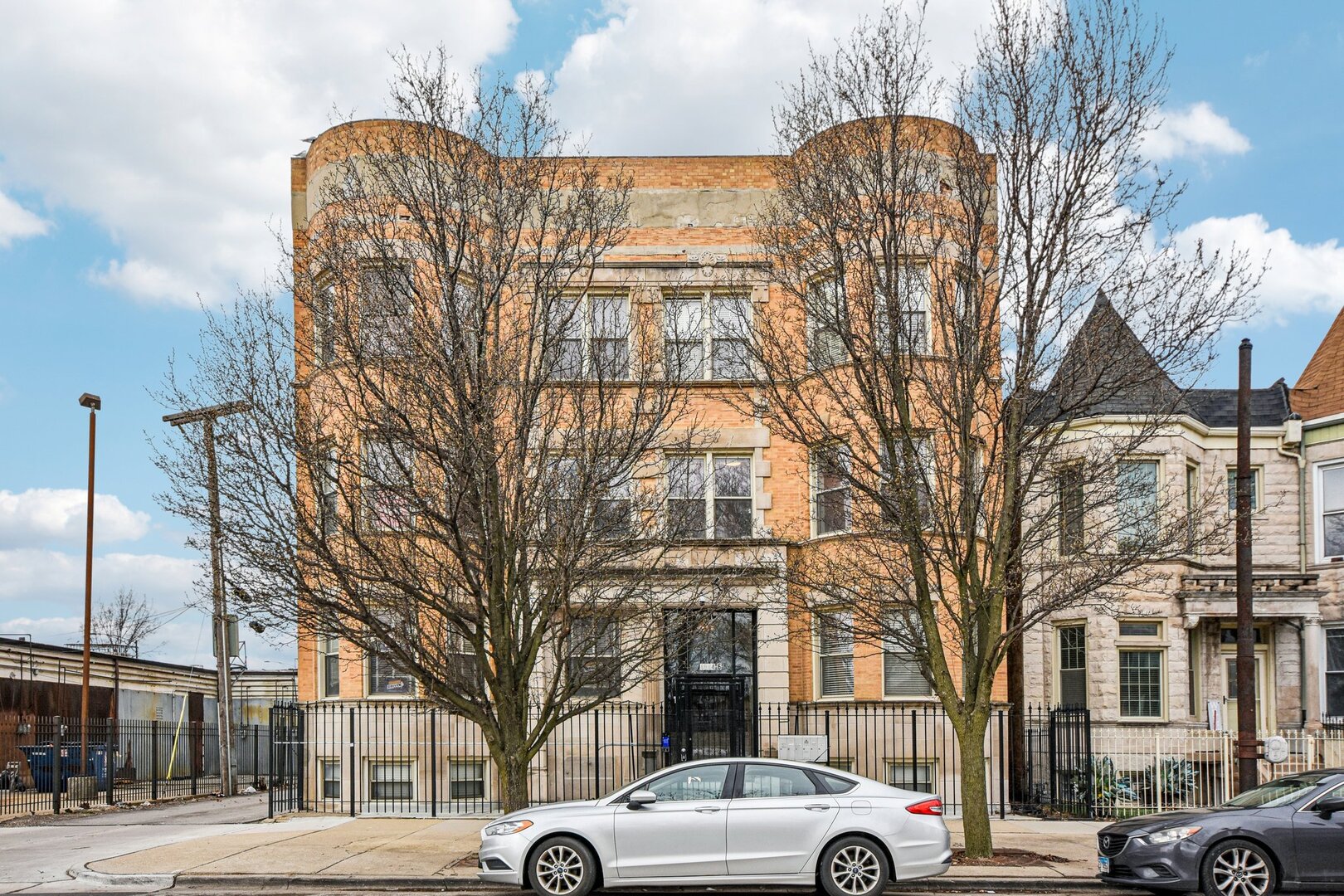 4644 S Prairie Avenue #2N, Chicago, IL