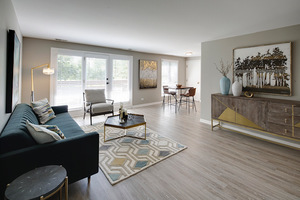 1910 Chestnut Avenue #C104, Glenview, IL