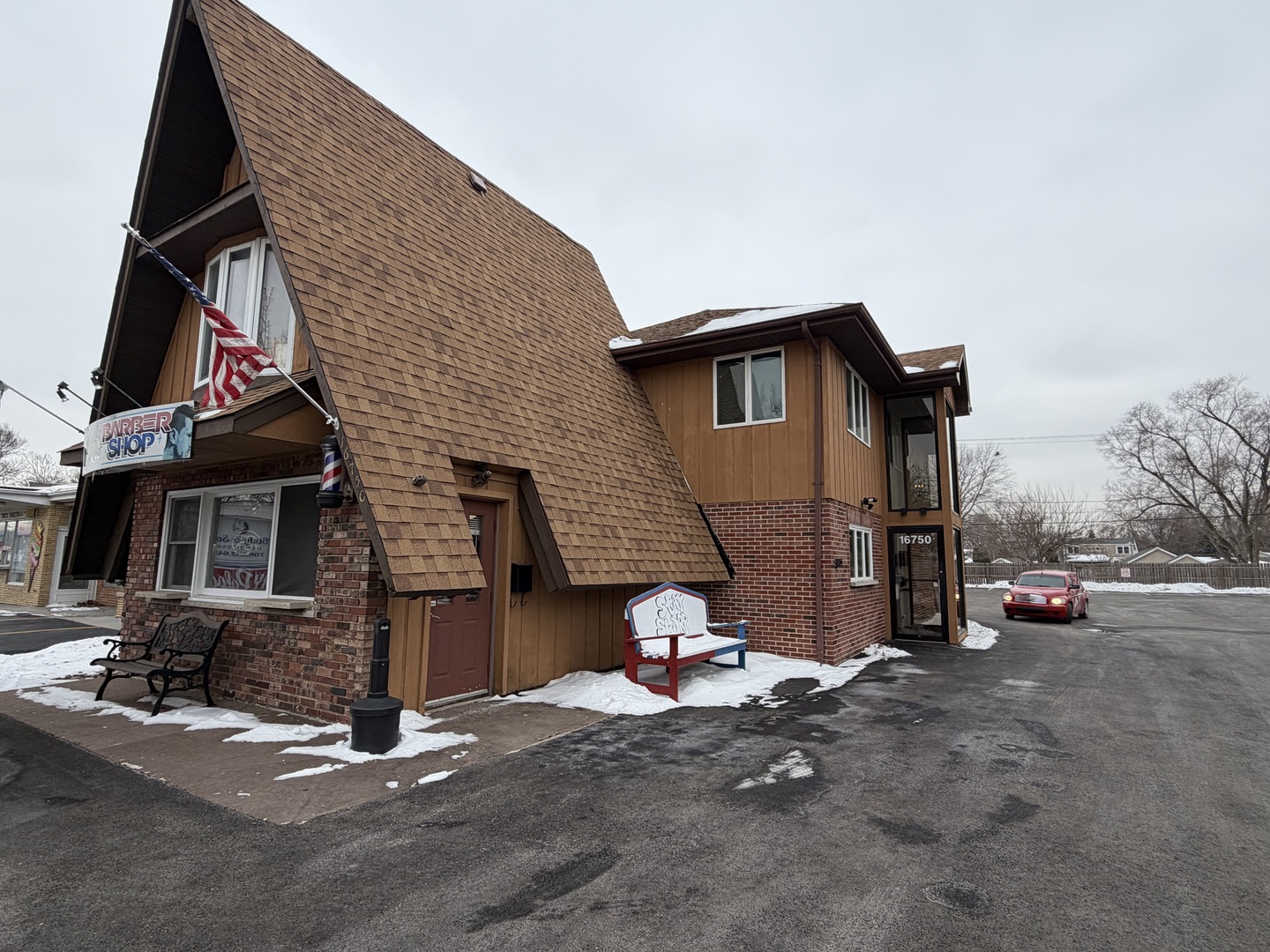 16750 S OAK PARK Avenue #2ND-FLR, Tinley Park, IL