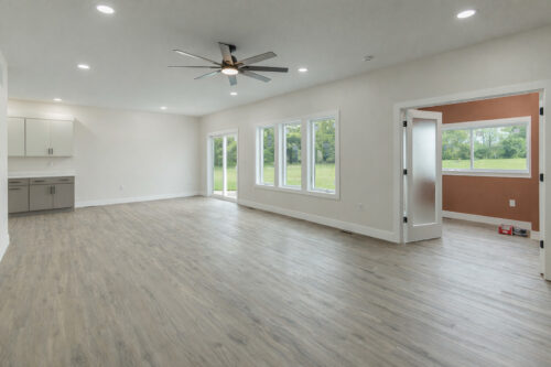 379 LARKSPUR Lane, Normal, IL