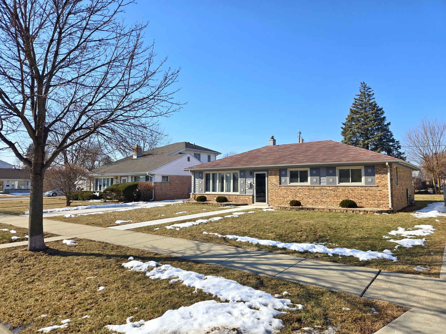 980 W Grant Drive, Des Plaines, IL