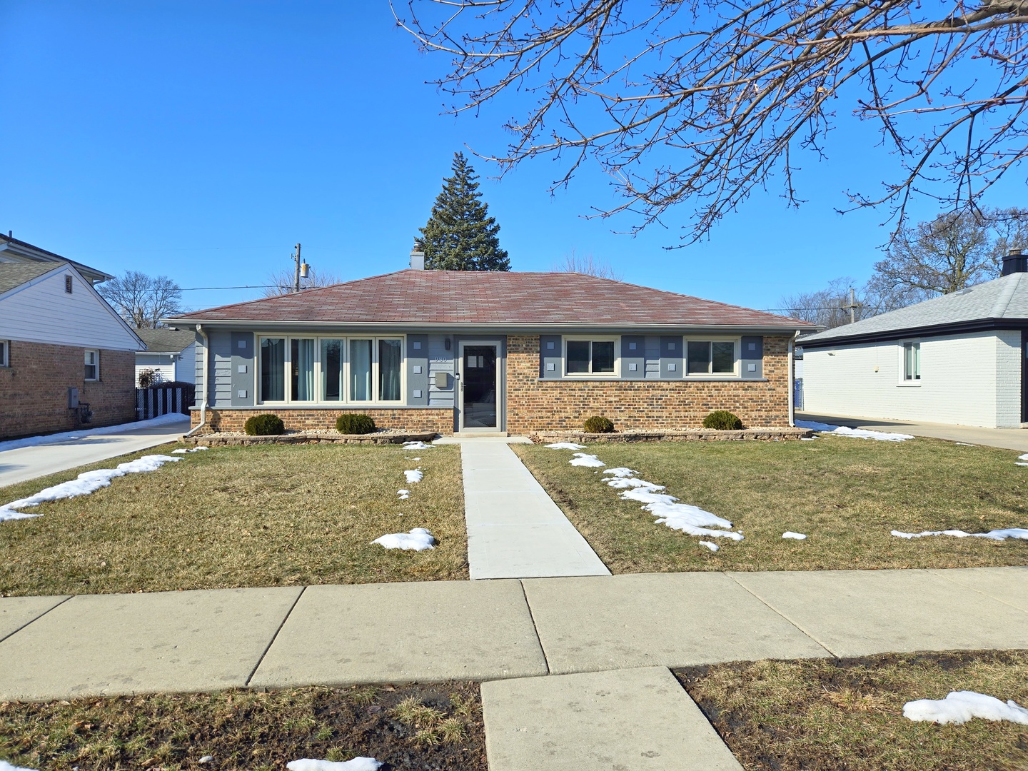 980 W Grant Drive, Des Plaines, IL