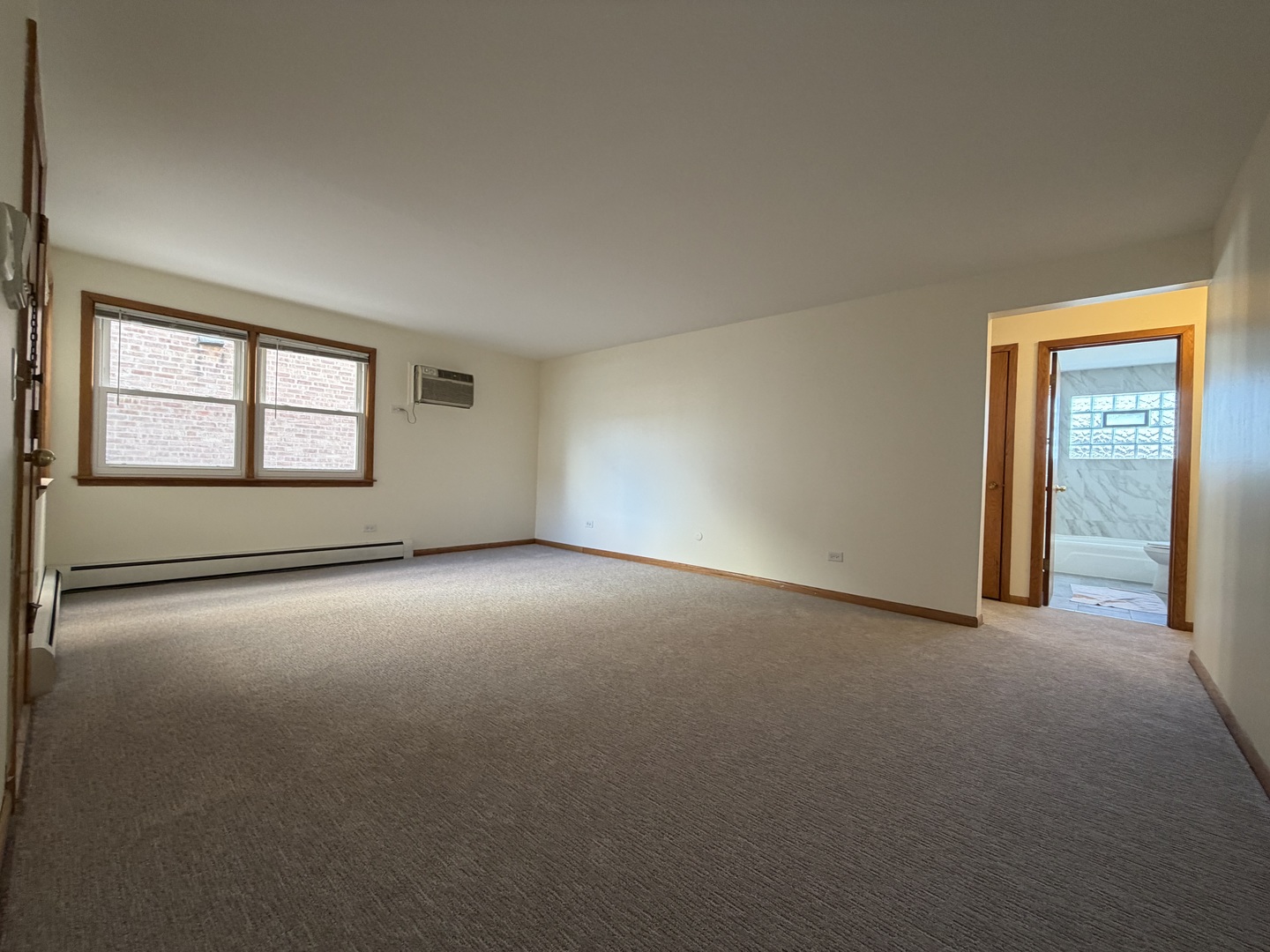 3515 N Central Avenue #1E, Chicago, IL