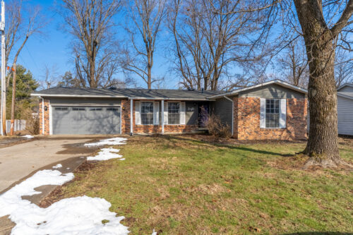 8 Buena Vista Drive, Murphysboro, IL