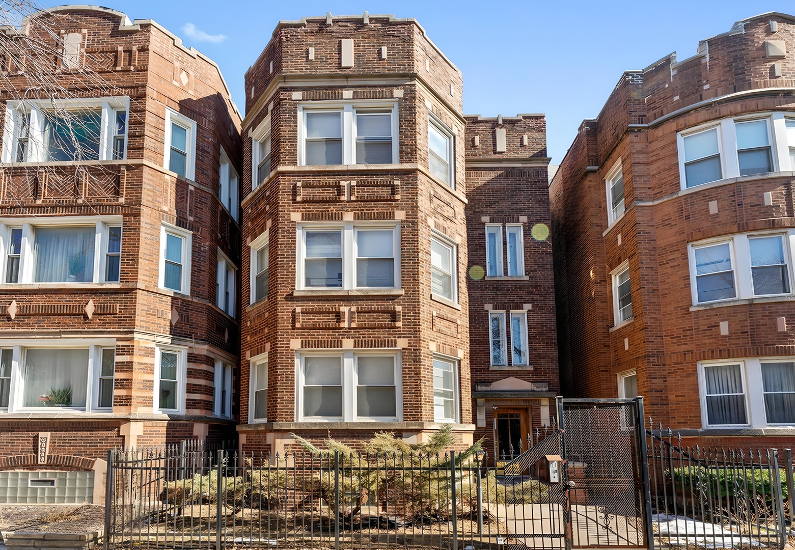 7819 S Cornell Avenue #3, Chicago, IL