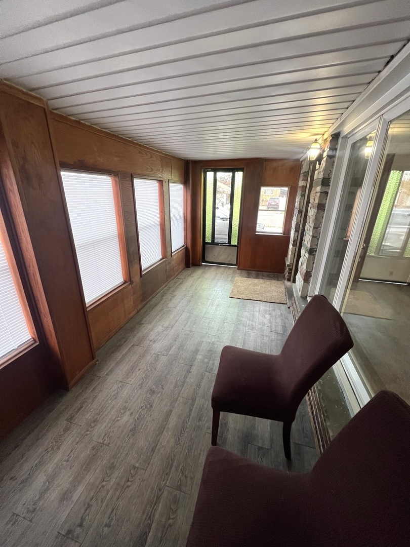 4601 W 82nd Street, Chicago, IL