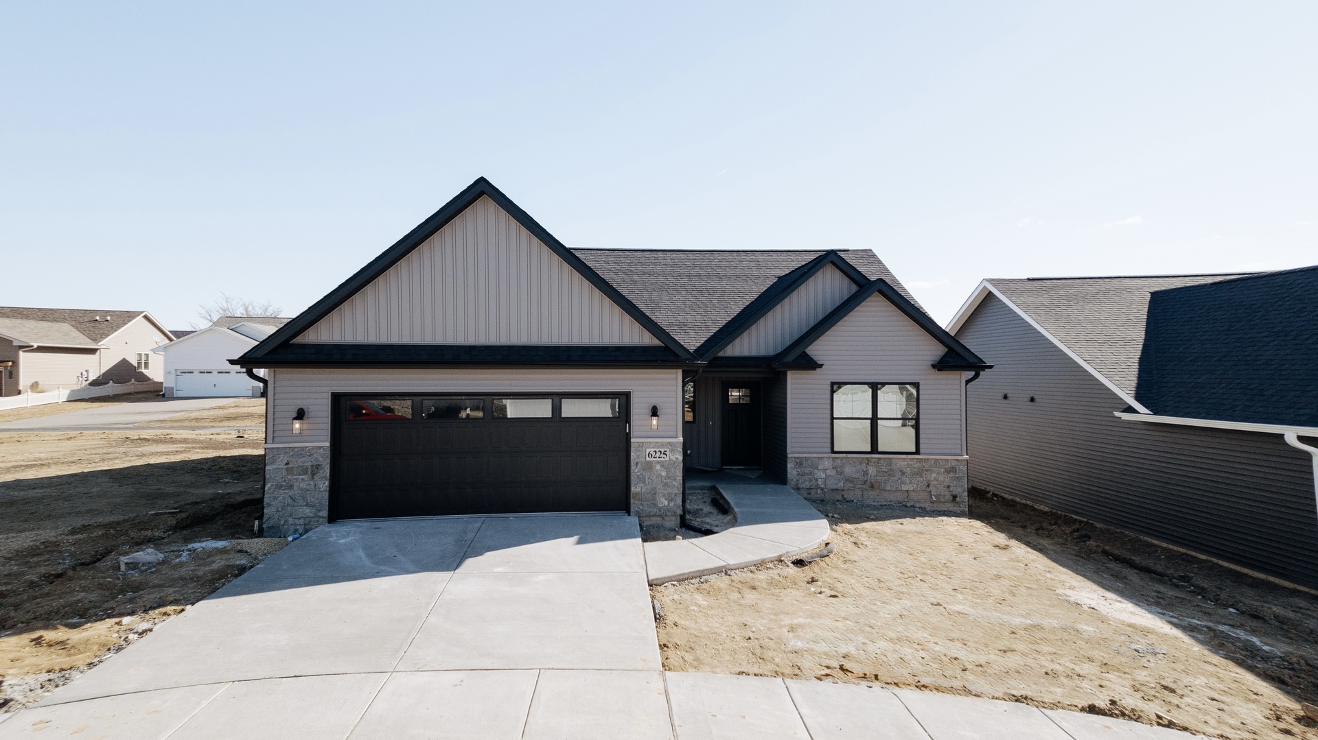6225 College Avenue, Davenport, IA