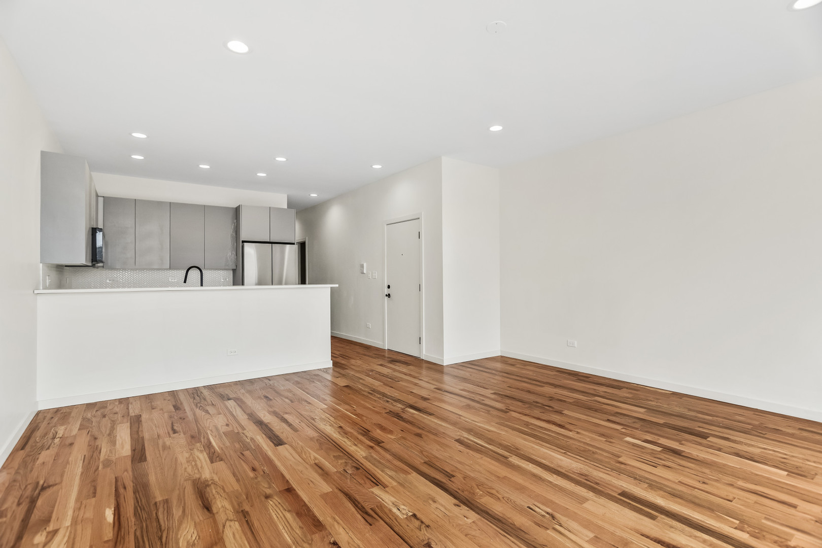 4316 S Michigan Avenue #4S, Chicago, IL