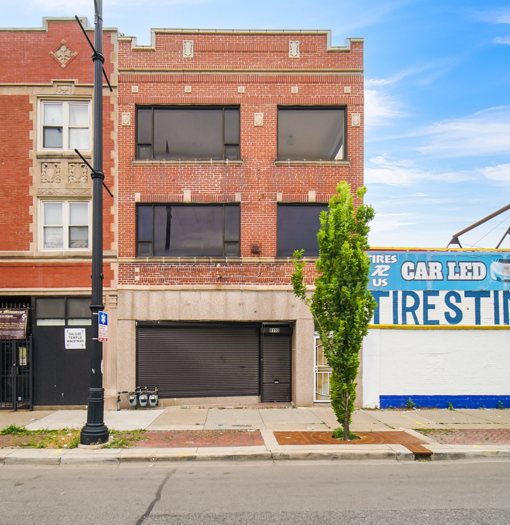 8110 S Cottage Grove Avenue, Chicago, IL