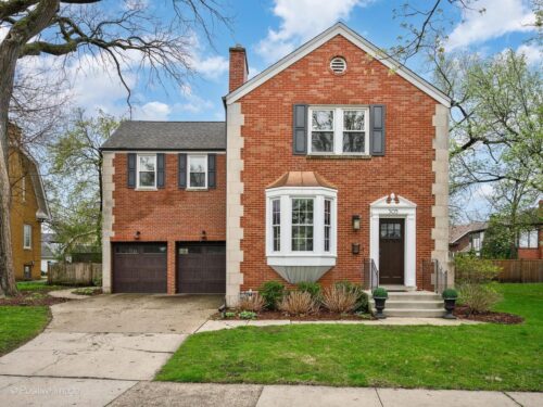 305 Maplewood Road, Riverside, IL