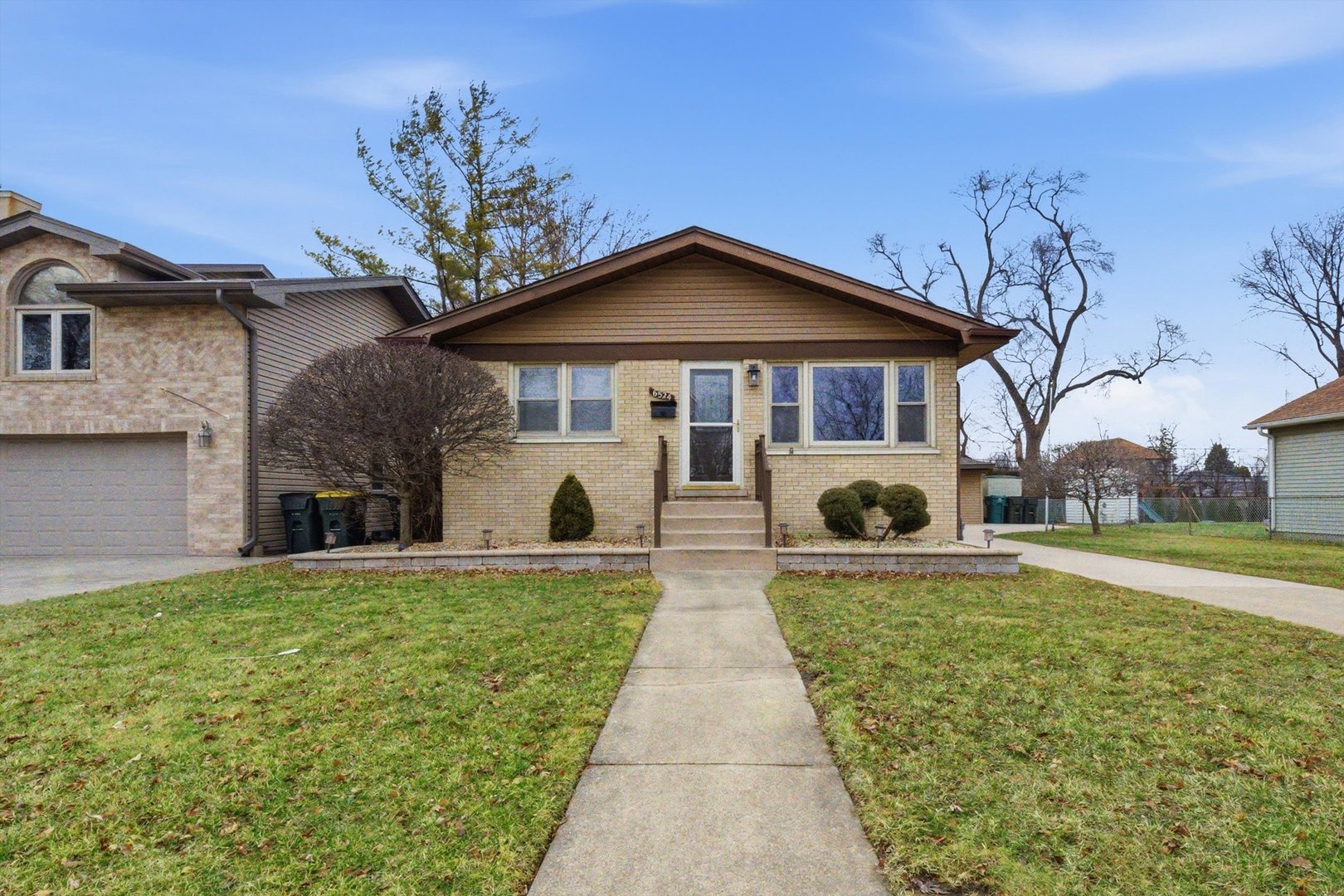6524 Ridge Drive, Chicago Ridge, IL