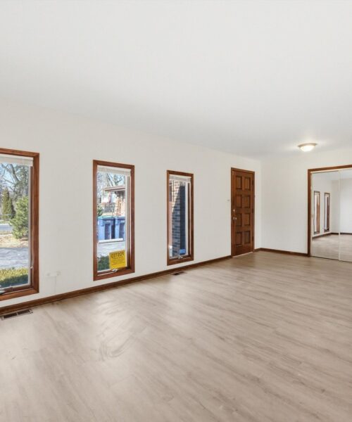 831 Violet Lane, Matteson, IL