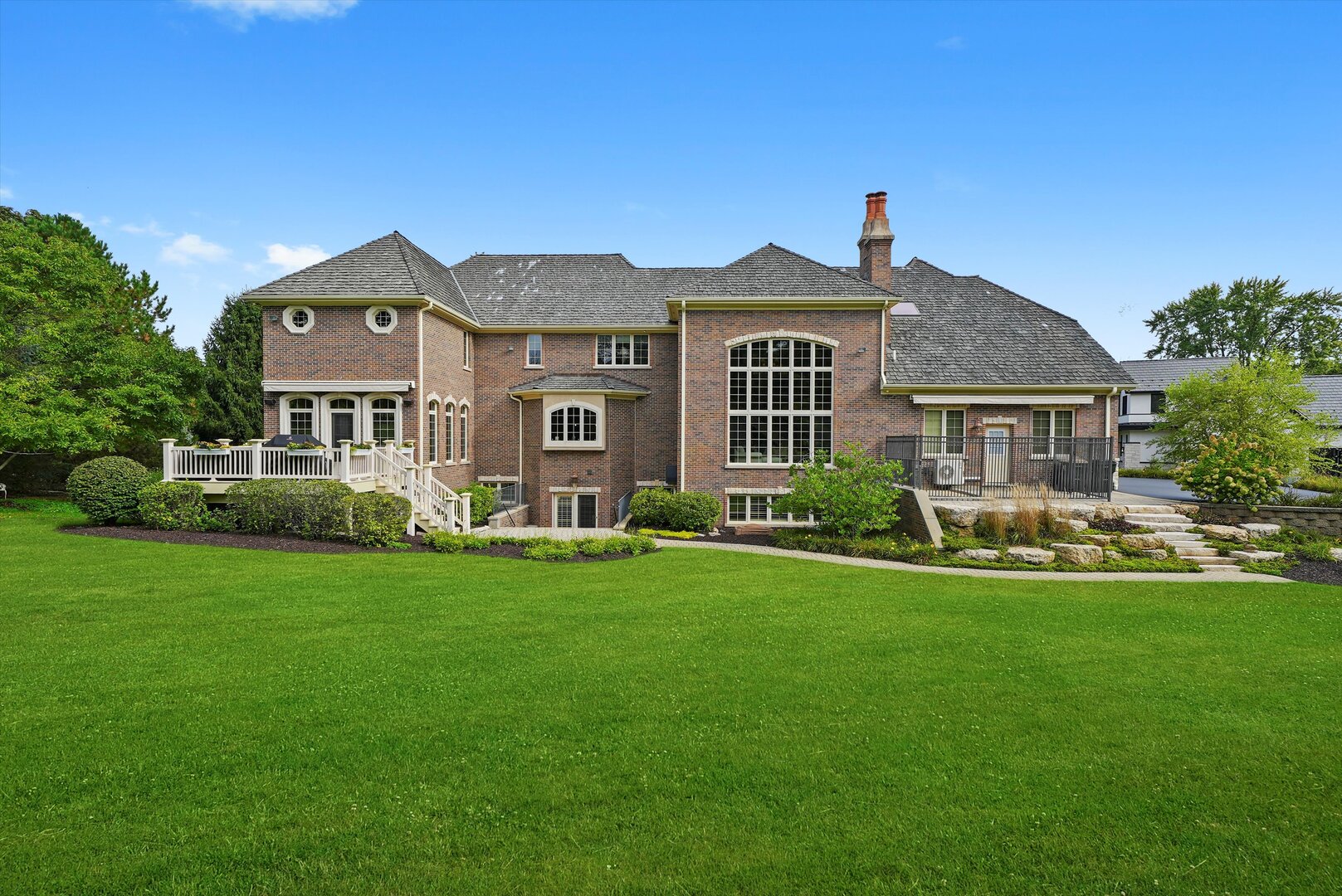 80 Geneva Court, Inverness, IL