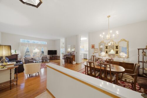 490 Beckett Crossing Drive, Mundelein, IL