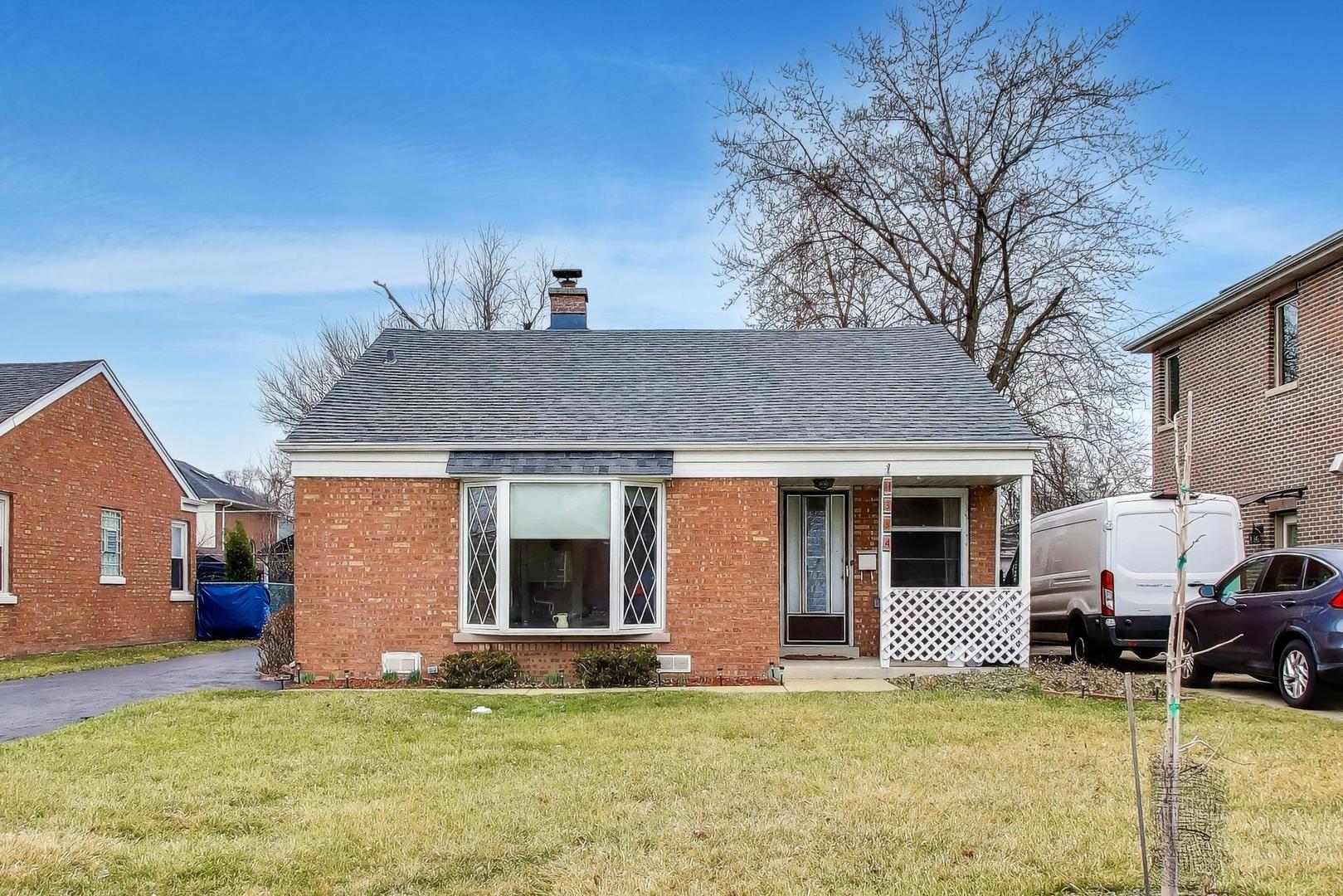 8334 N New England Avenue, Niles, IL