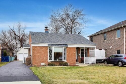 8334 N New England Avenue, Niles, IL