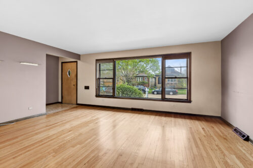 5906 Capulina Avenue, Morton Grove, IL