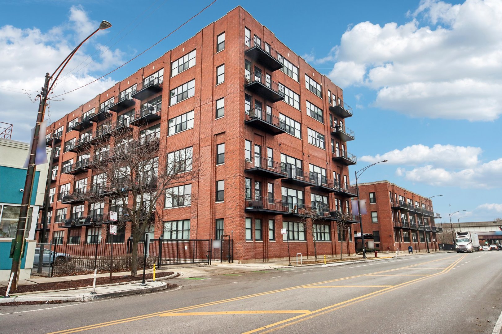 2323 W Pershing Road #228, Chicago, IL