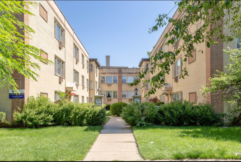 2007 W Touhy Avenue #108, Chicago, IL