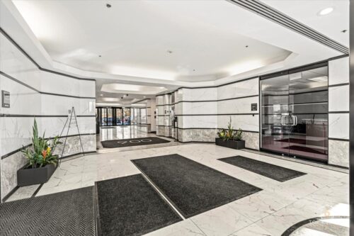 900 National Parkway, Schaumburg, IL