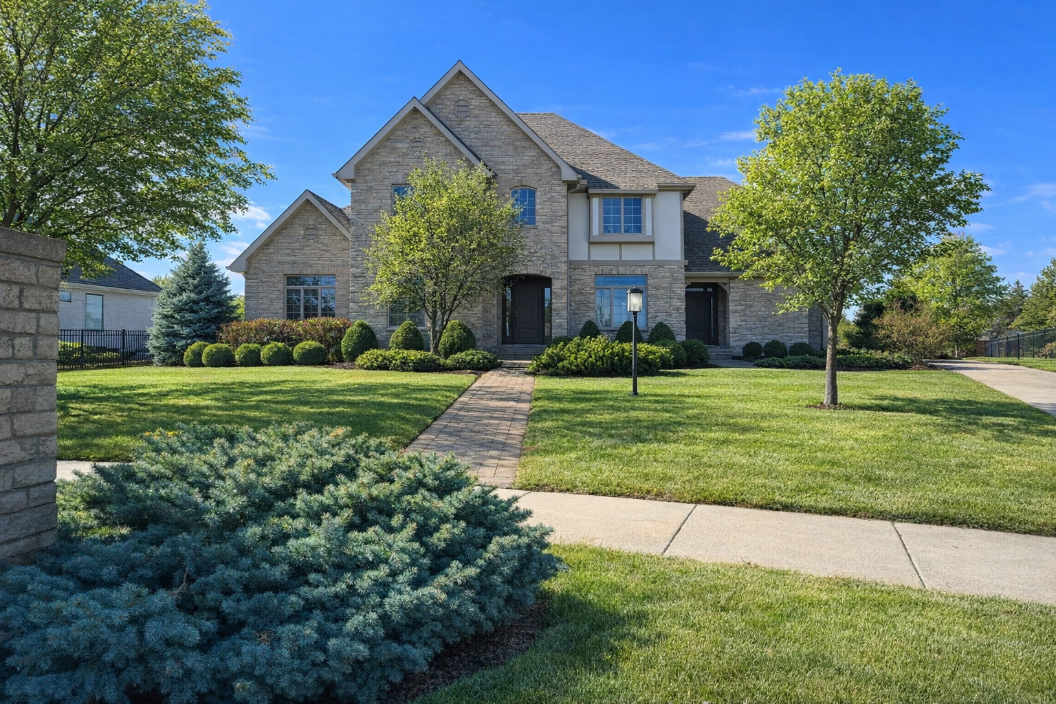 2610 Castlerock Drive, Urbana, IL