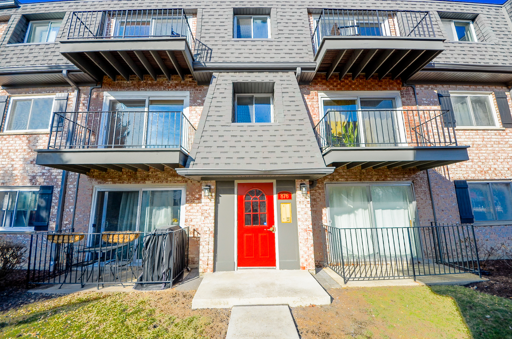 876 S Plum Grove Road #208, Palatine, IL