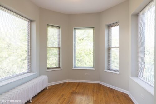 439 E Oakwood Boulevard #49, Chicago, IL