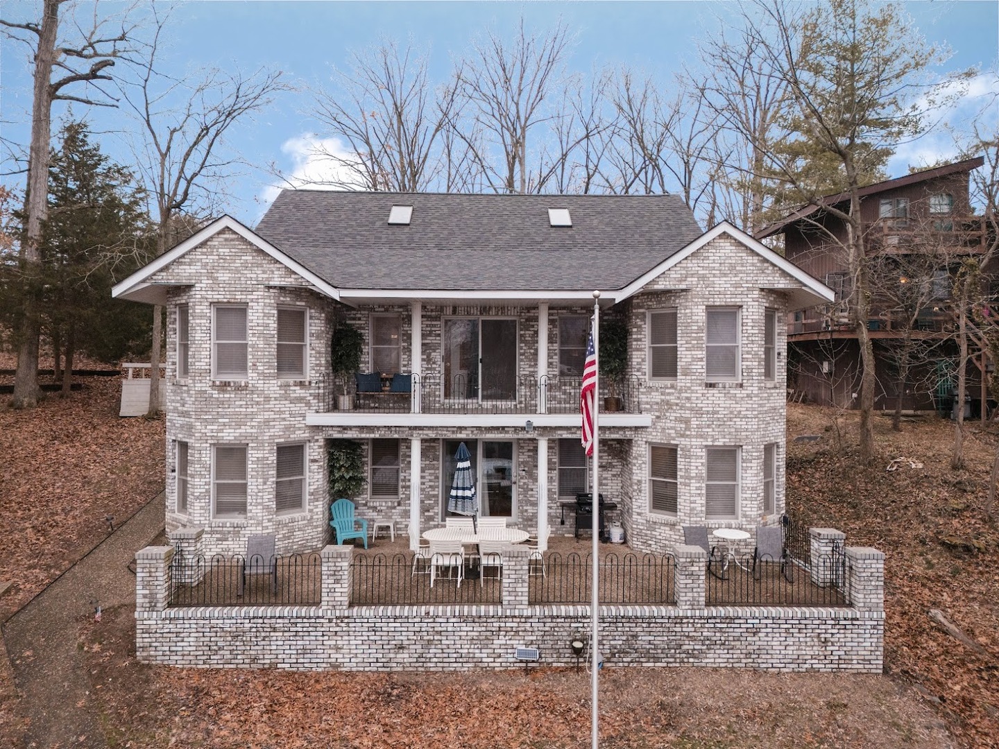 175 Oak Circle, Goreville, IL