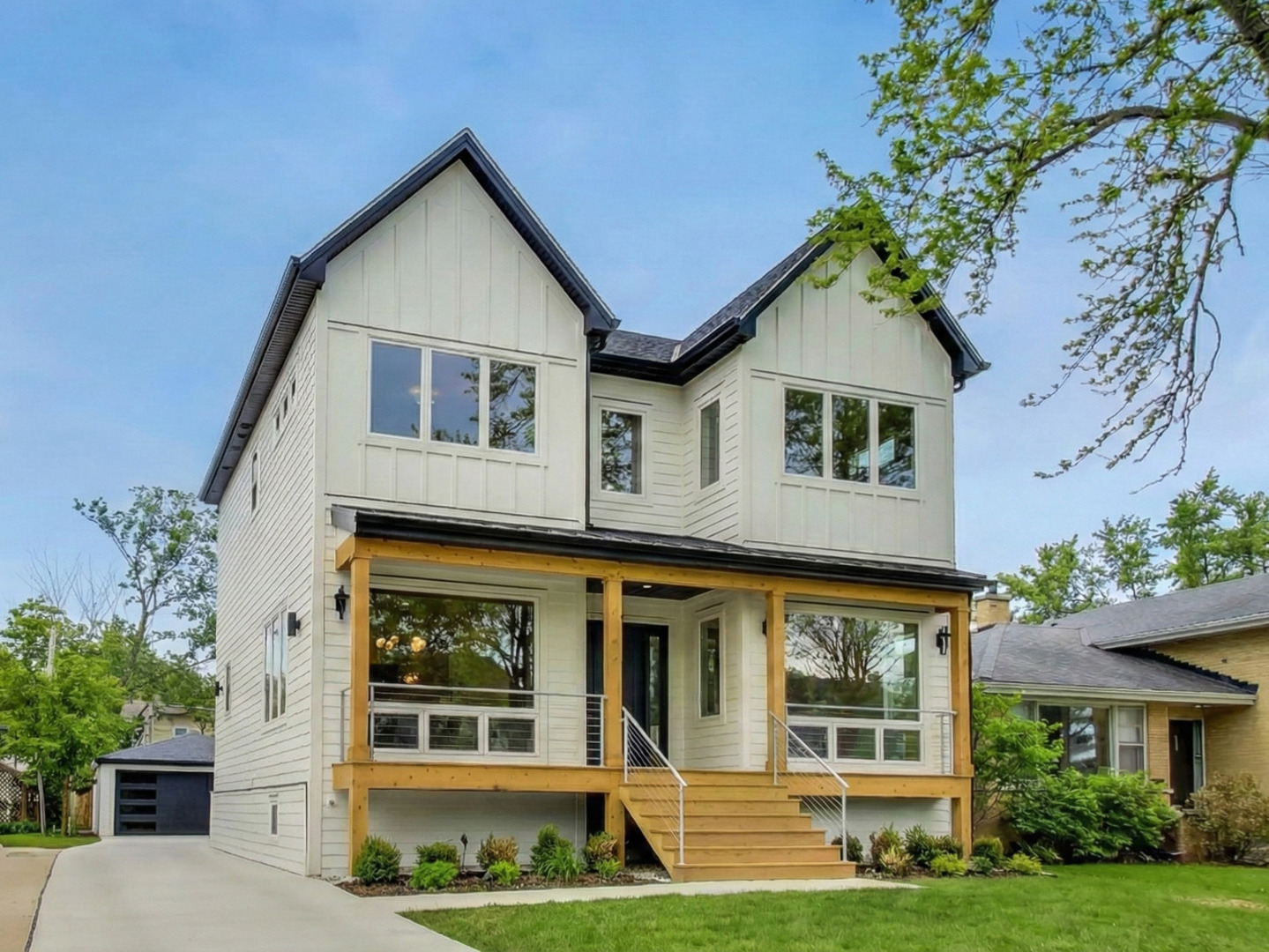 280 Blackhawk Road, Riverside, IL