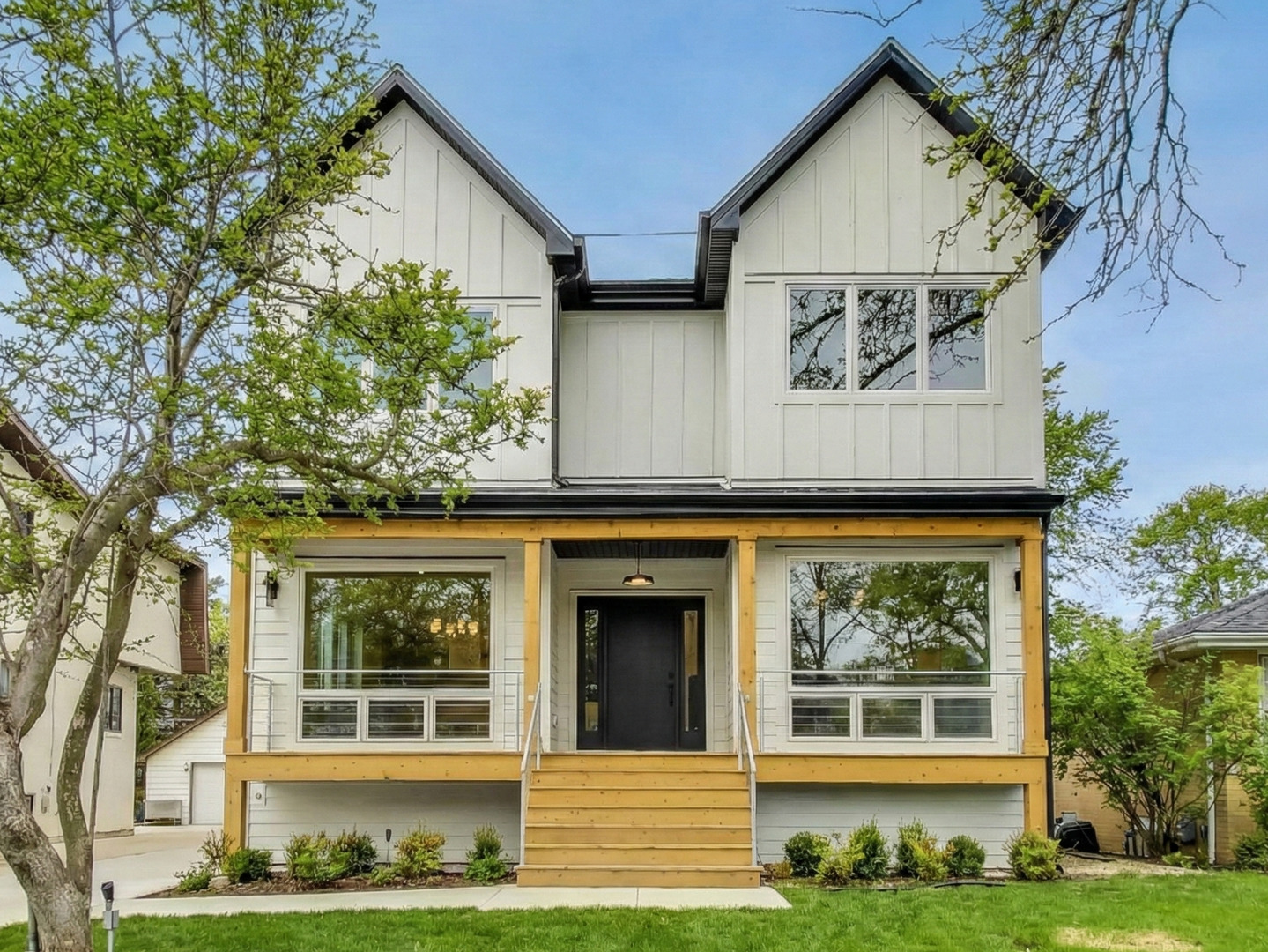 280 Blackhawk Road, Riverside, IL