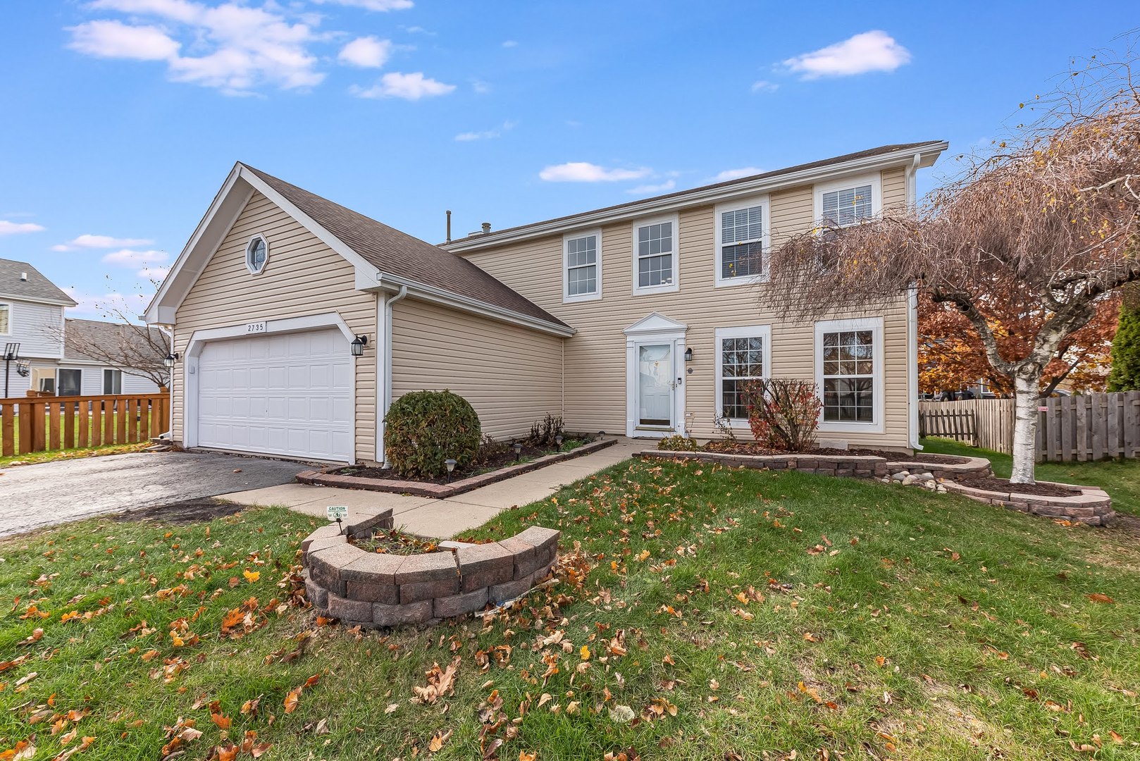 2735 Skylane Drive, Naperville, IL