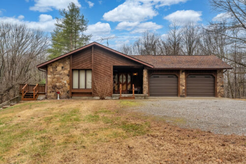 3085 Kaolin Road, Cobden, IL