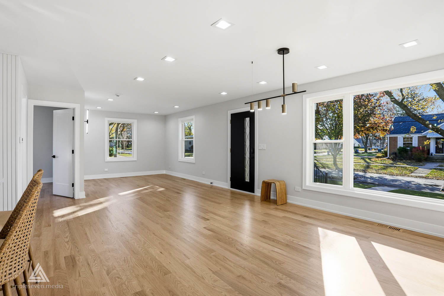 500 N Fairview Avenue, Mount Prospect, IL