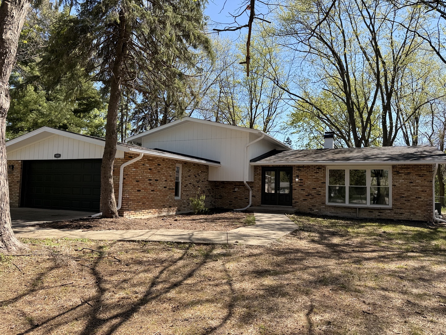 28W555 Leverenz Road, Naperville, IL