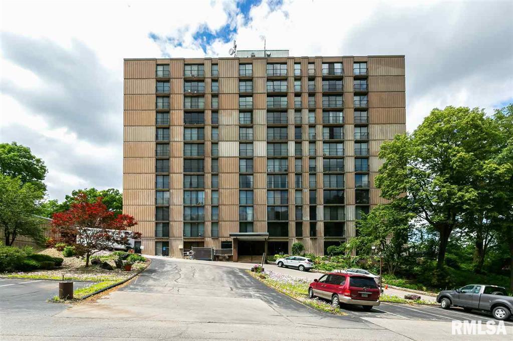 1800 7th Street #10B, East Moline, IL