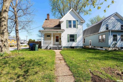 252 W 29th Street, Davenport, IA