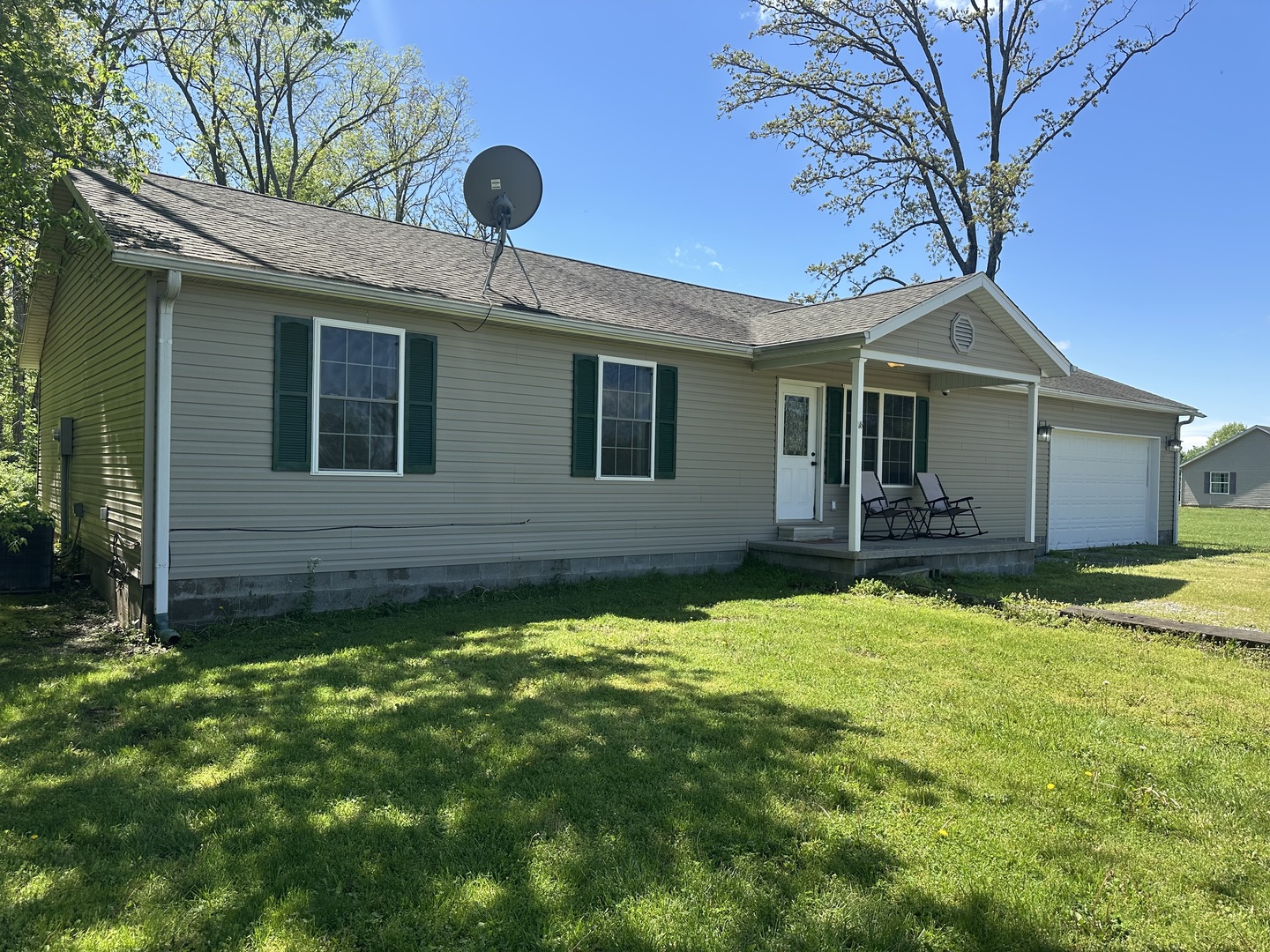 2506 State Highway 154, Sesser, IL