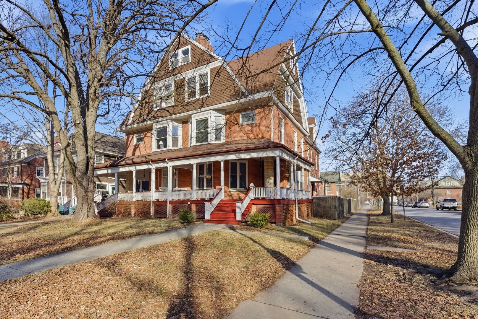 2001 Orrington Avenue #2001, Evanston, IL