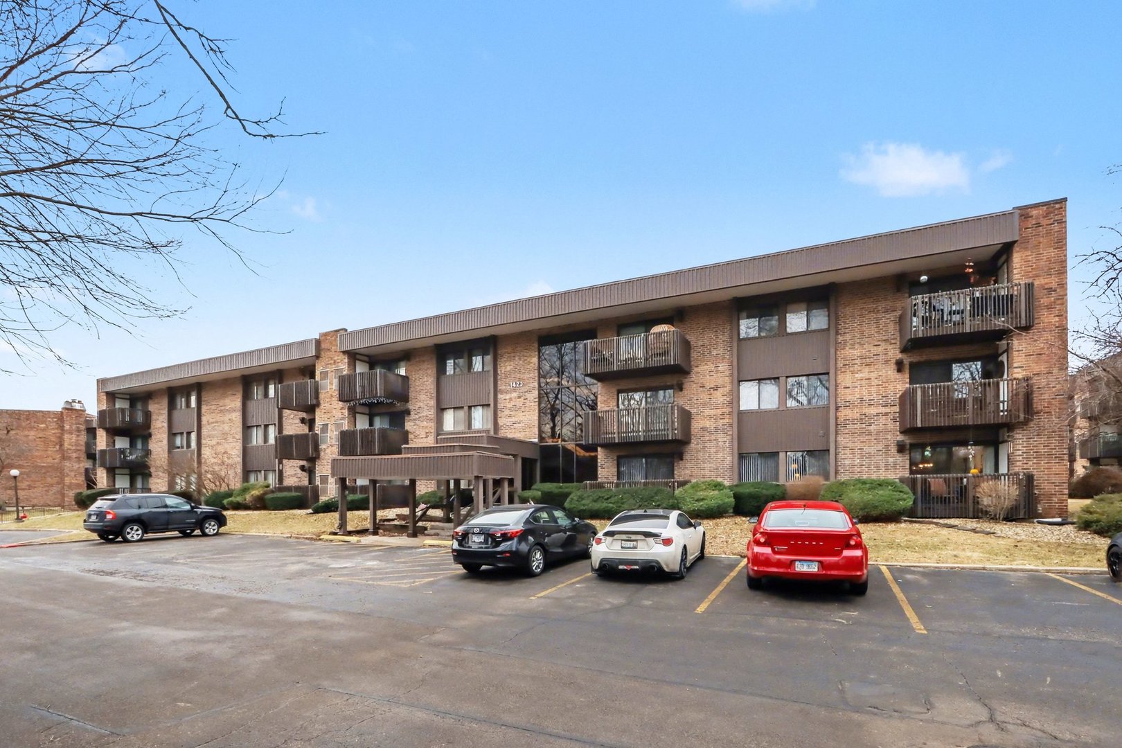 1423 Woodbridge Road #1E, Joliet, IL