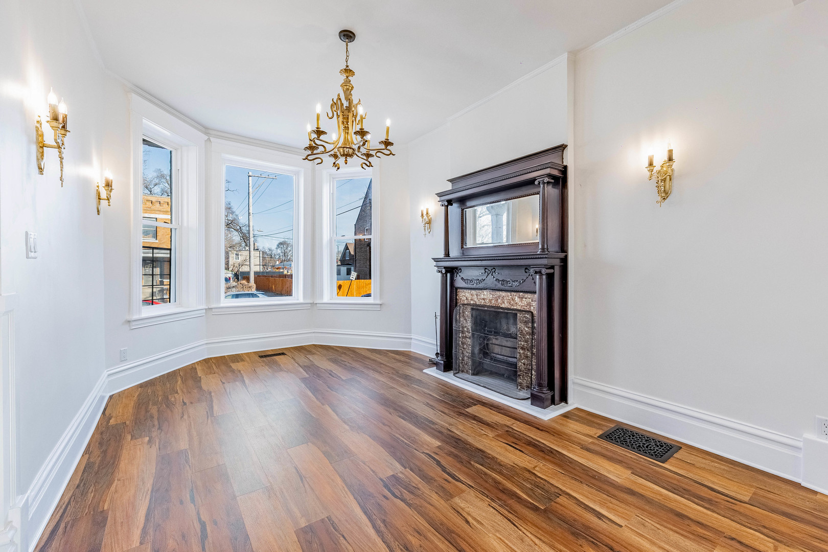 6042 S Marshfield Avenue, Chicago, IL