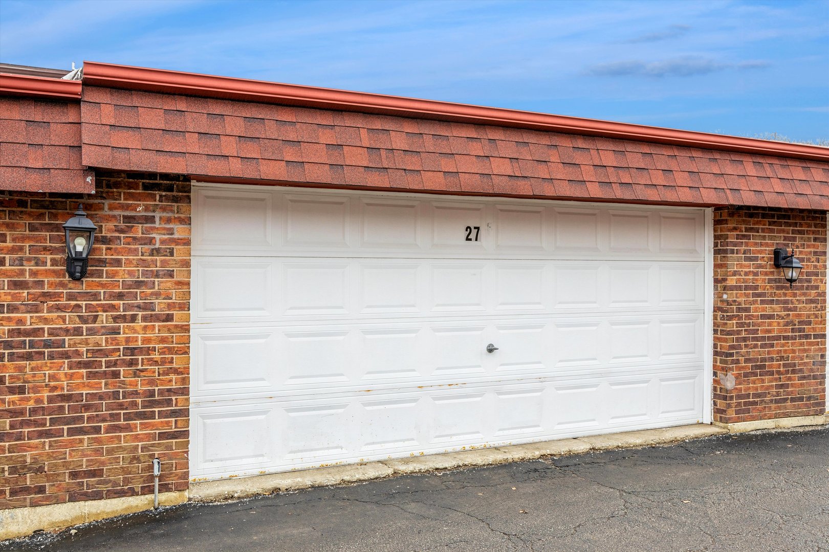 9430 Greenbriar Drive #2H, Hickory Hills, IL