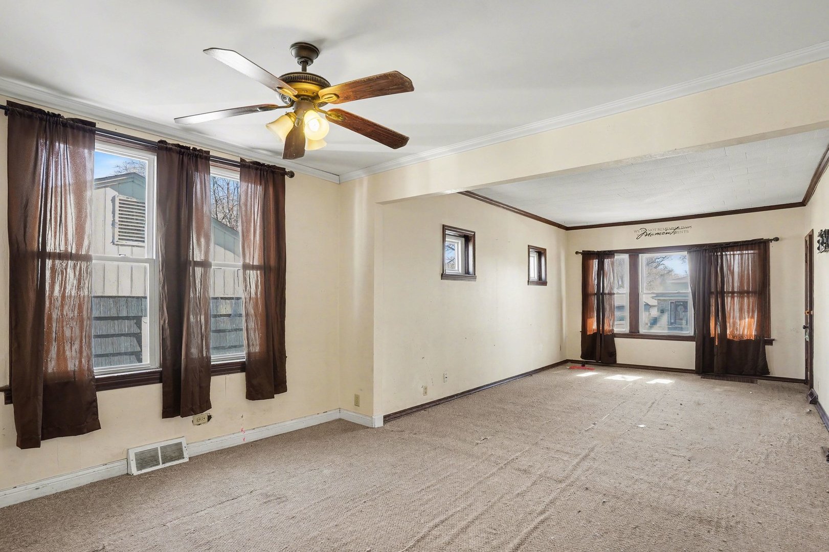 8332 44th Place, Lyons, IL