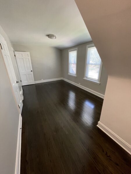 325 Columbia Avenue, Des Plaines, IL